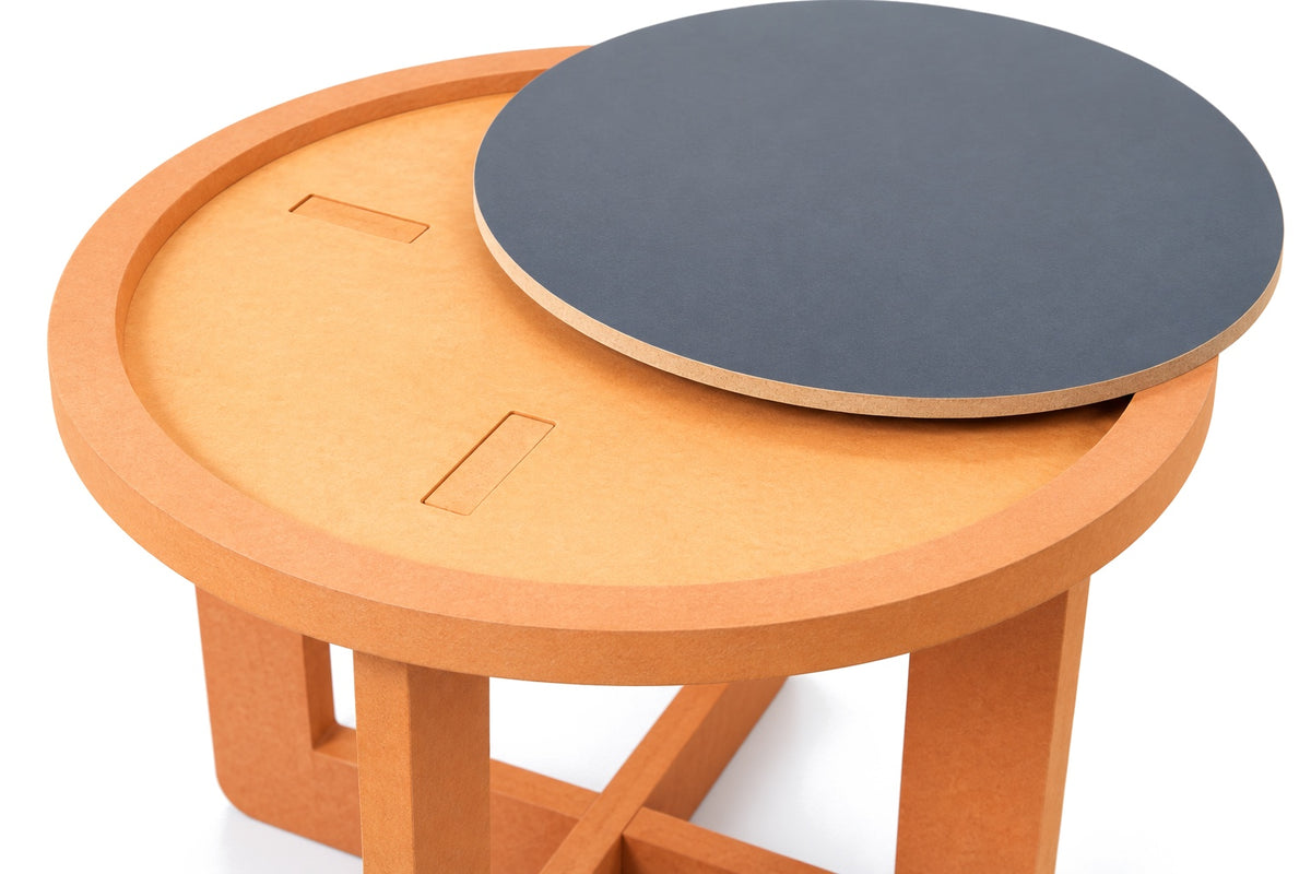 Side table top and joint detail (black top)